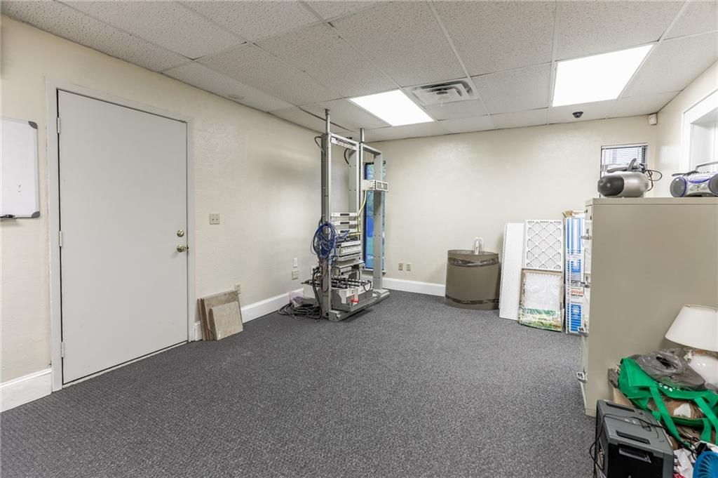 1300 London, Bowie, TX 76230